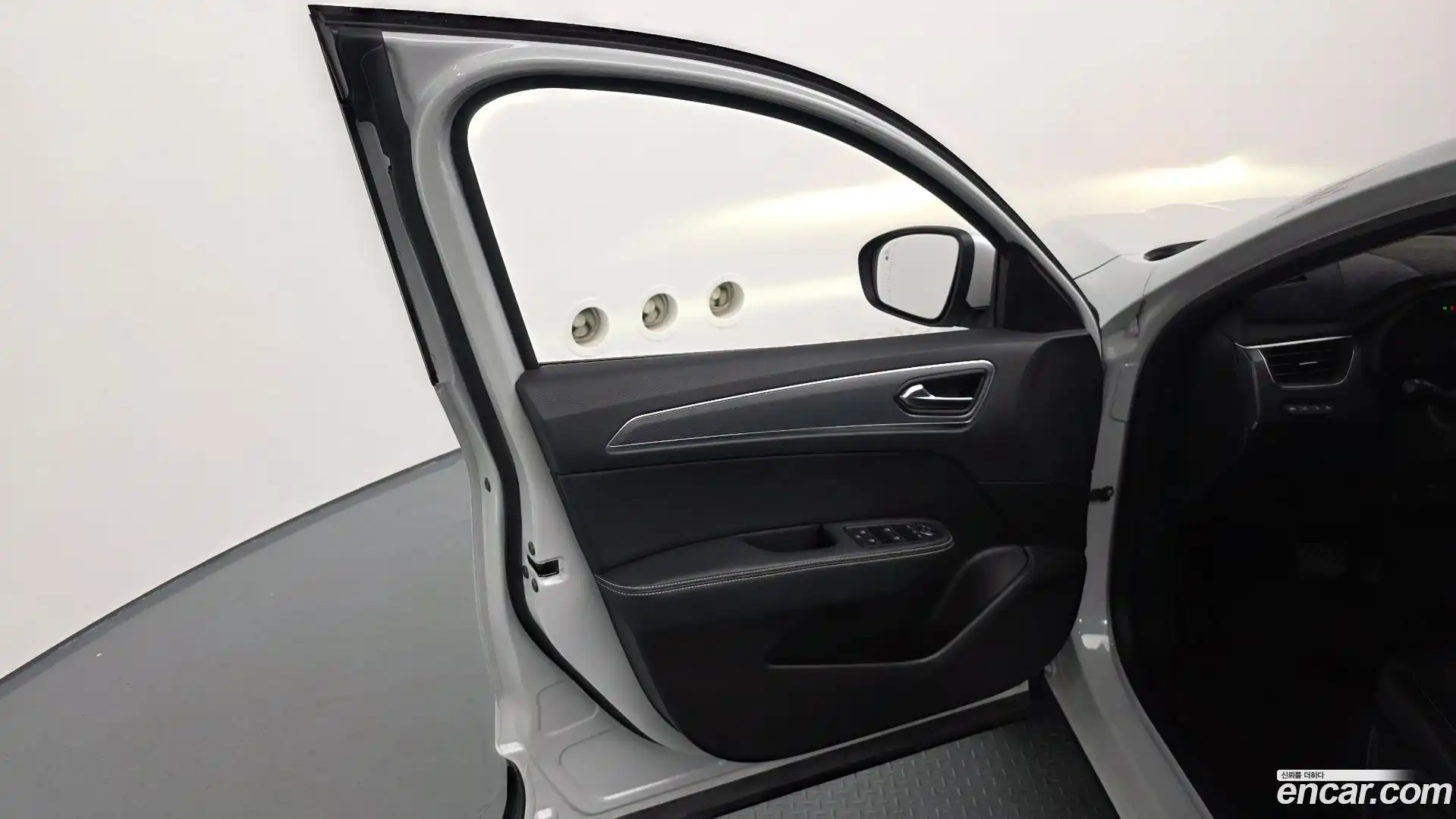 XM3 Renault Korea 2021.4-INNER-034