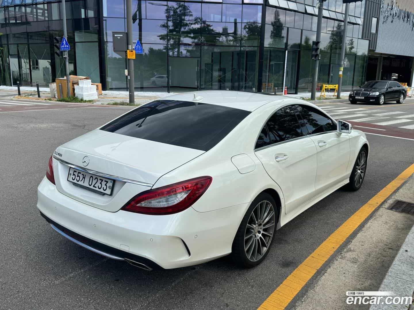 CLS-Class Mercedes-Benz 2015.11-OUTER-004