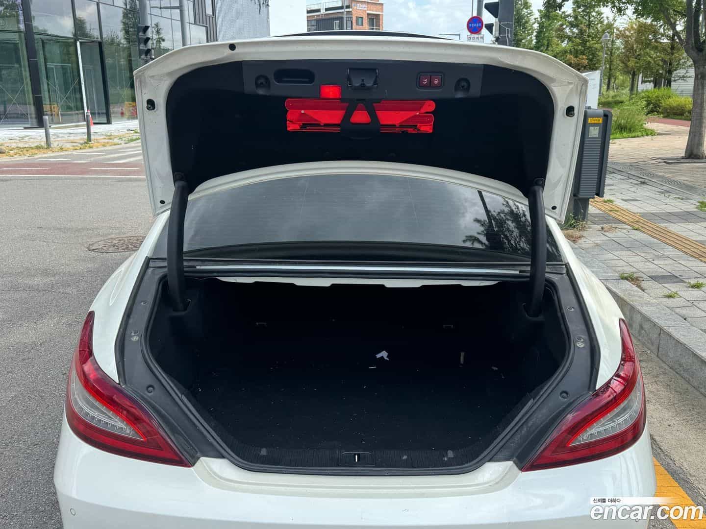CLS-Class Mercedes-Benz 2015.11-OUTER-005
