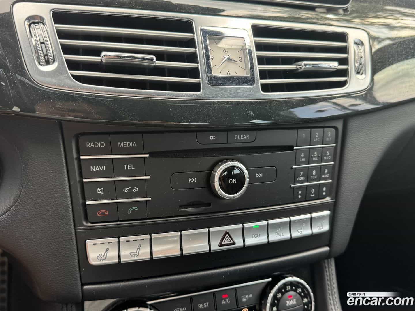 CLS-Class Mercedes-Benz 2015.11-OPTION-016