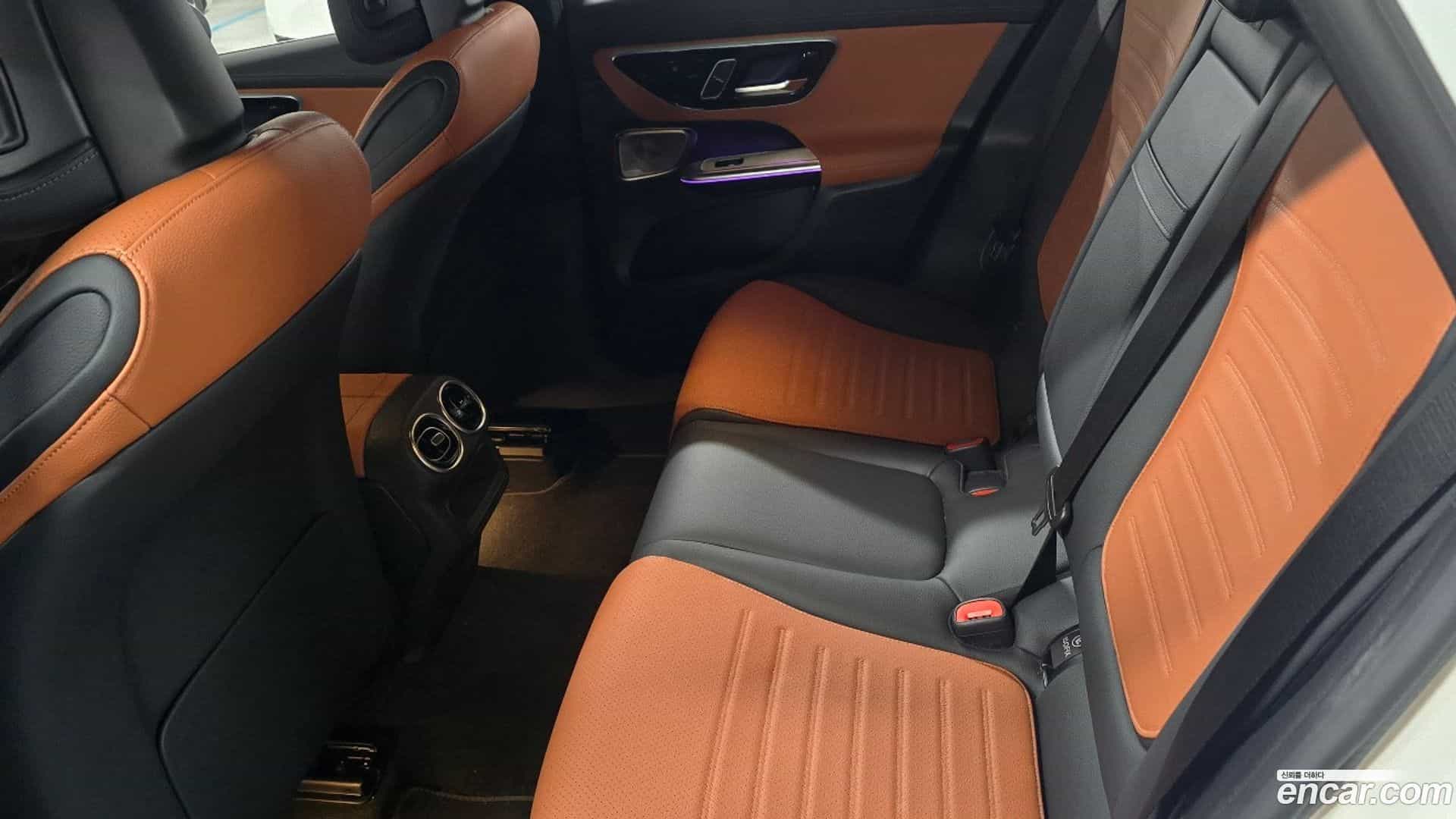 GLC-Class Mercedes-Benz 2026.1-OPTION-015