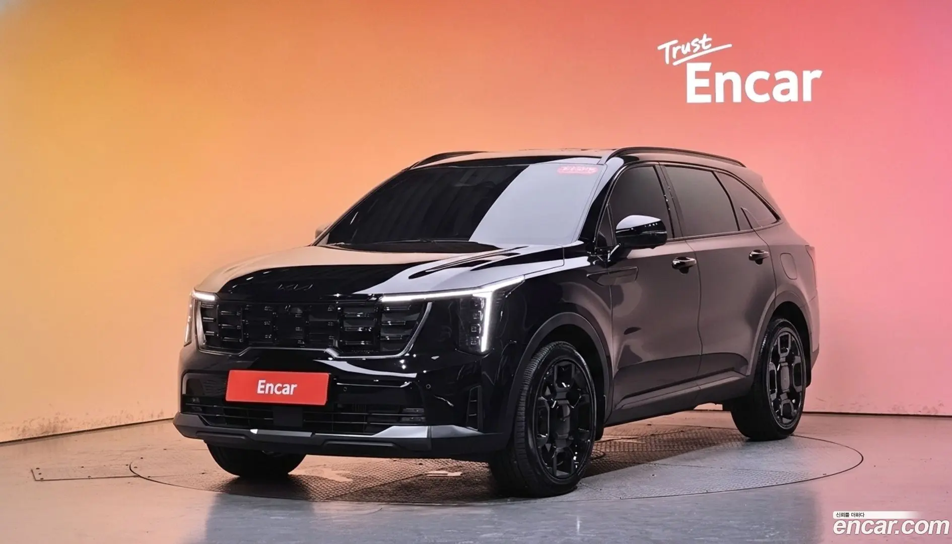 Main__Slider__Photo:Sorento Kia 2025.9-0