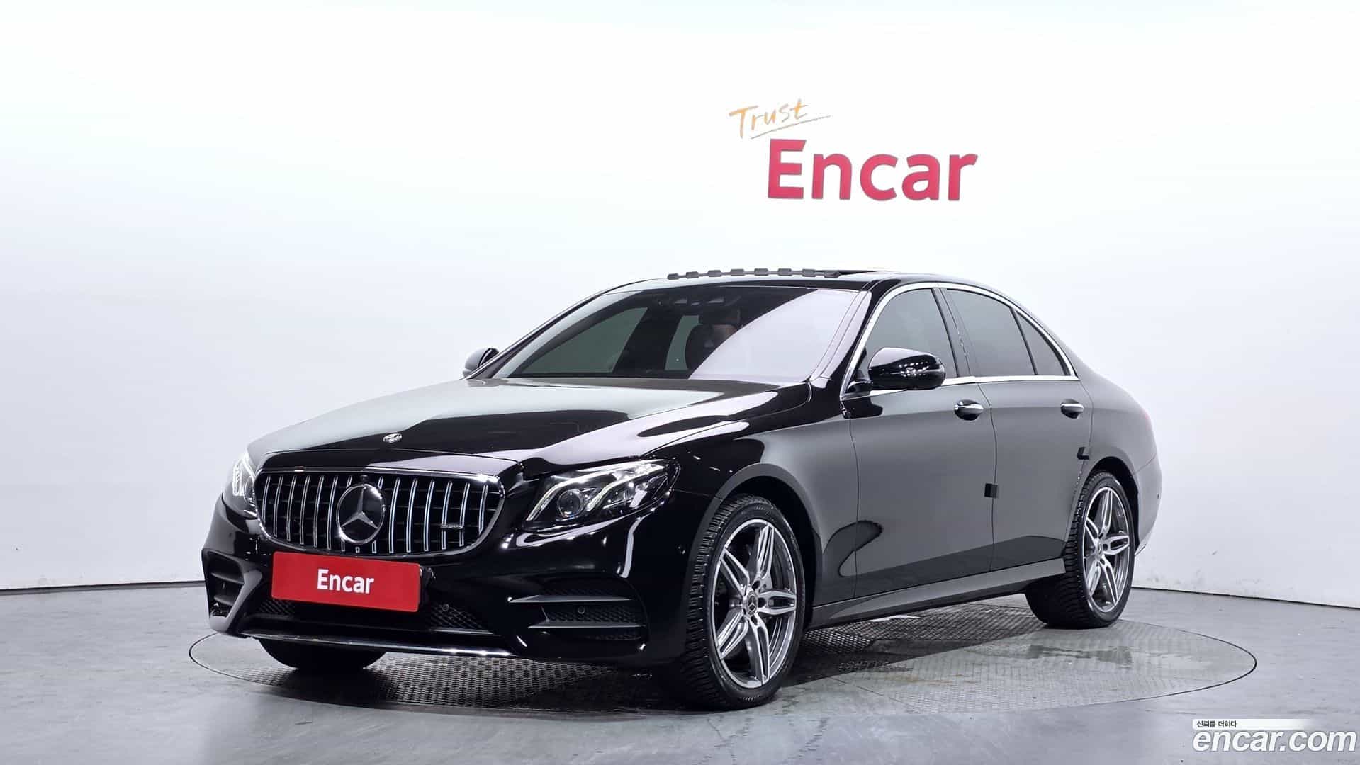 E-Class Mercedes-Benz 2020.5-OUTER-001