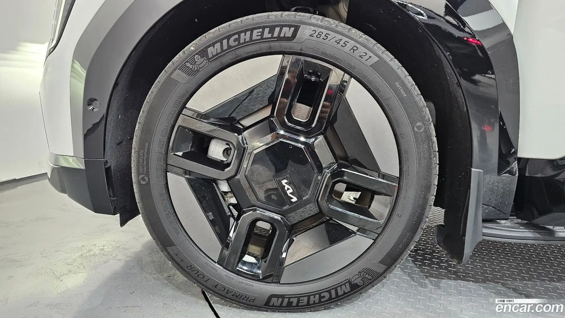 EV9 Kia 2023.11-OUTER-005