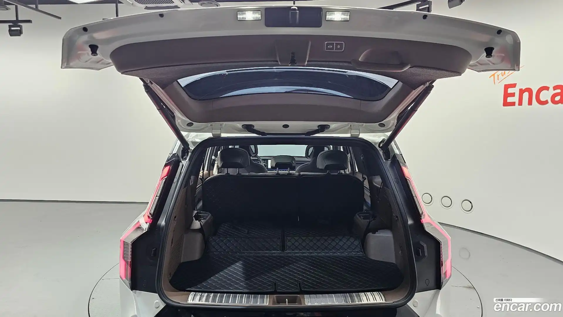 EV9 Kia 2023.11-OPTION-024
