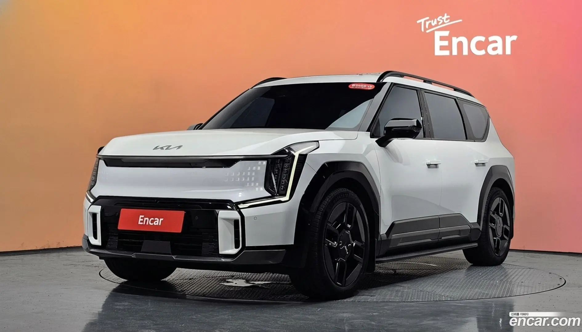 Main__Slider__Photo:EV9 Kia 2023.11-0