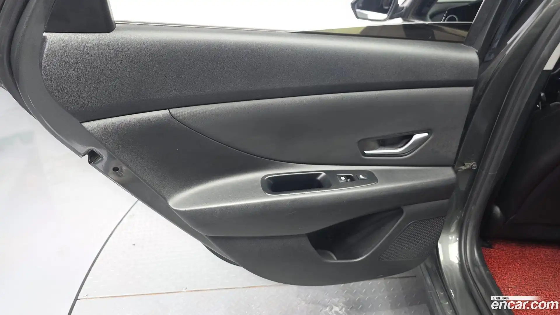AVANTE Hyundai 2020.10-INNER-035