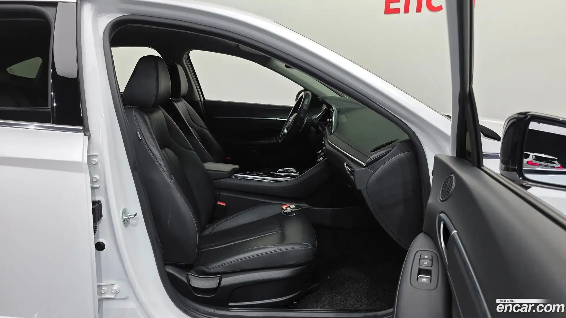 Sonata Hyundai 2022.3-INNER-010
