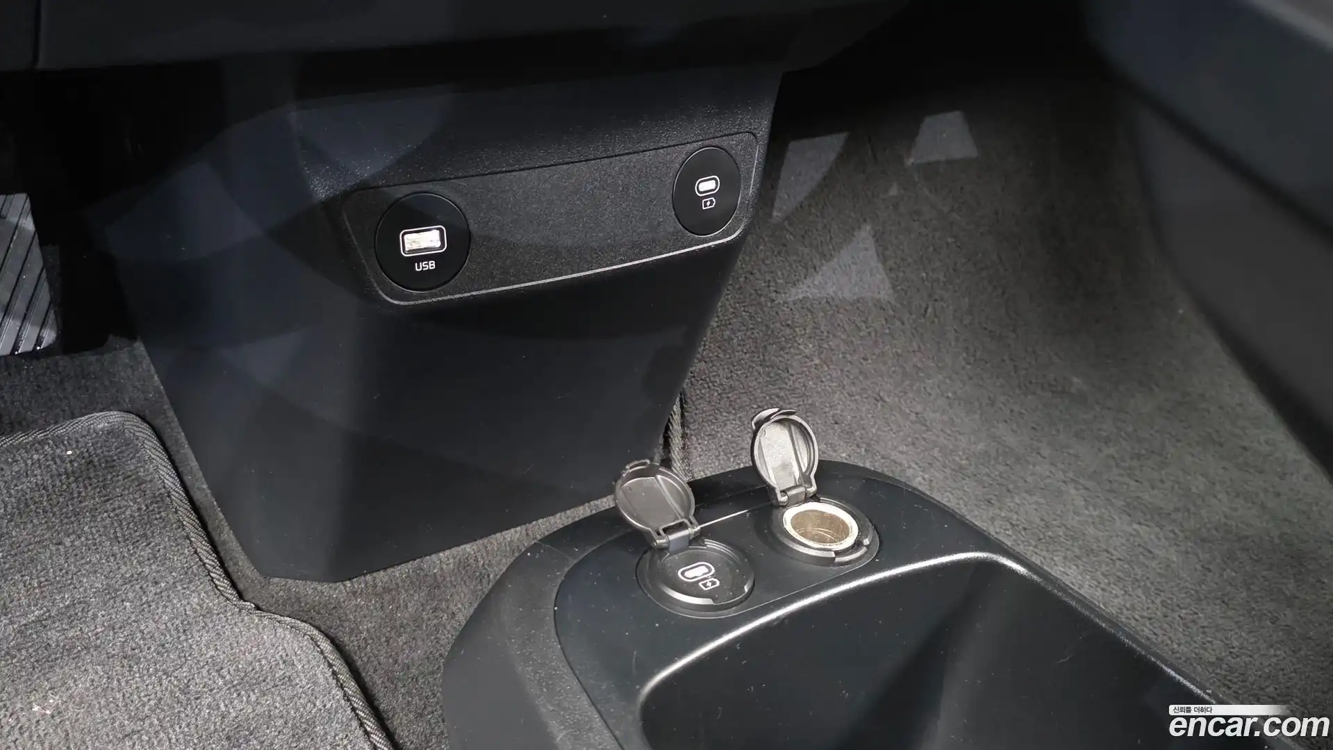EV6 Kia 2021.8-OPTION-017