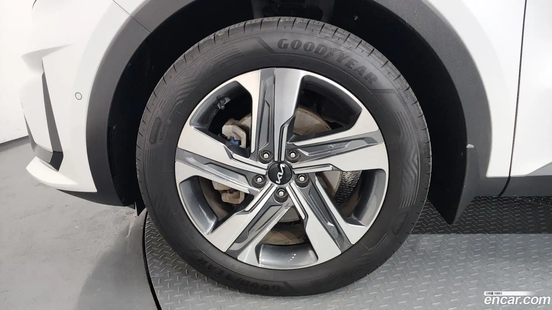 Sorento Kia 2022.9-OUTER-005