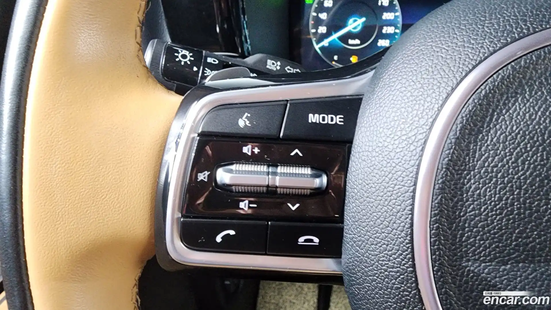 Sorento Kia 2022.9-OPTION-020