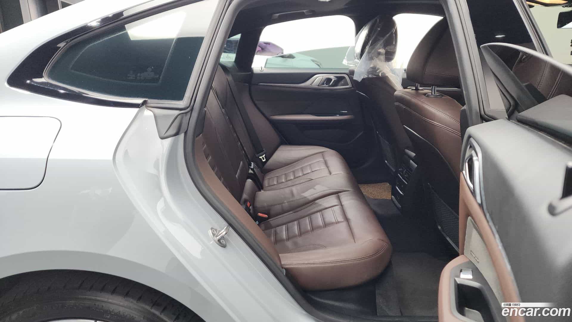 i4 BMW 2022.10-OPTION-015