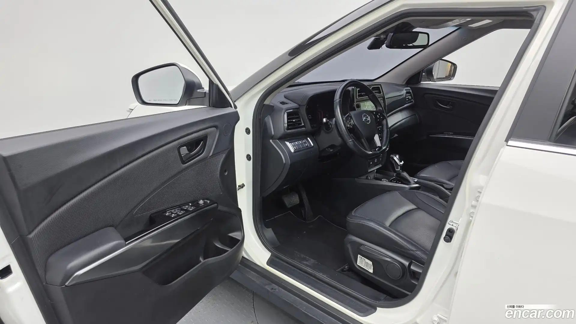 TIBOLI KG Mobility 2021.5-INNER-010
