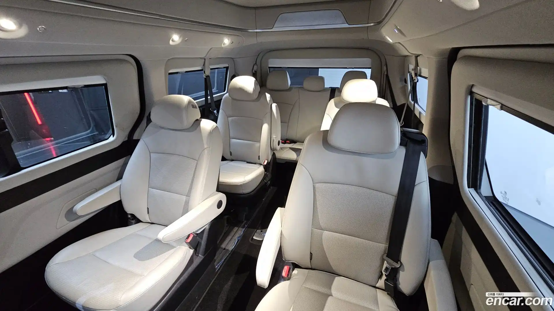 Starex Hyundai 2018.7-OPTION-017