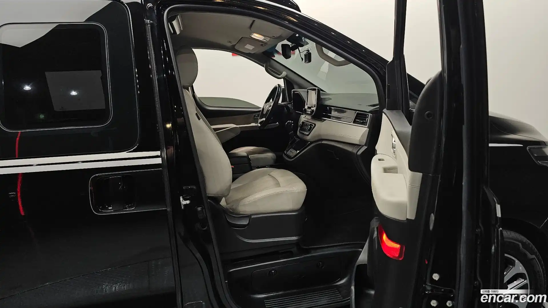 Starex Hyundai 2018.7-INNER-036