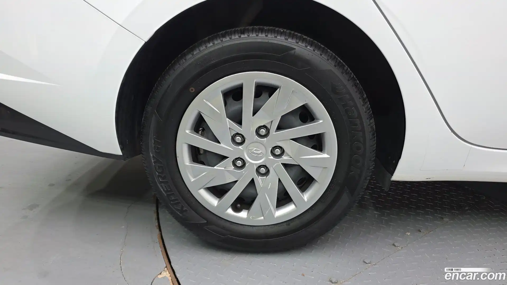 AVANTE Hyundai 2021.6-OUTER-005