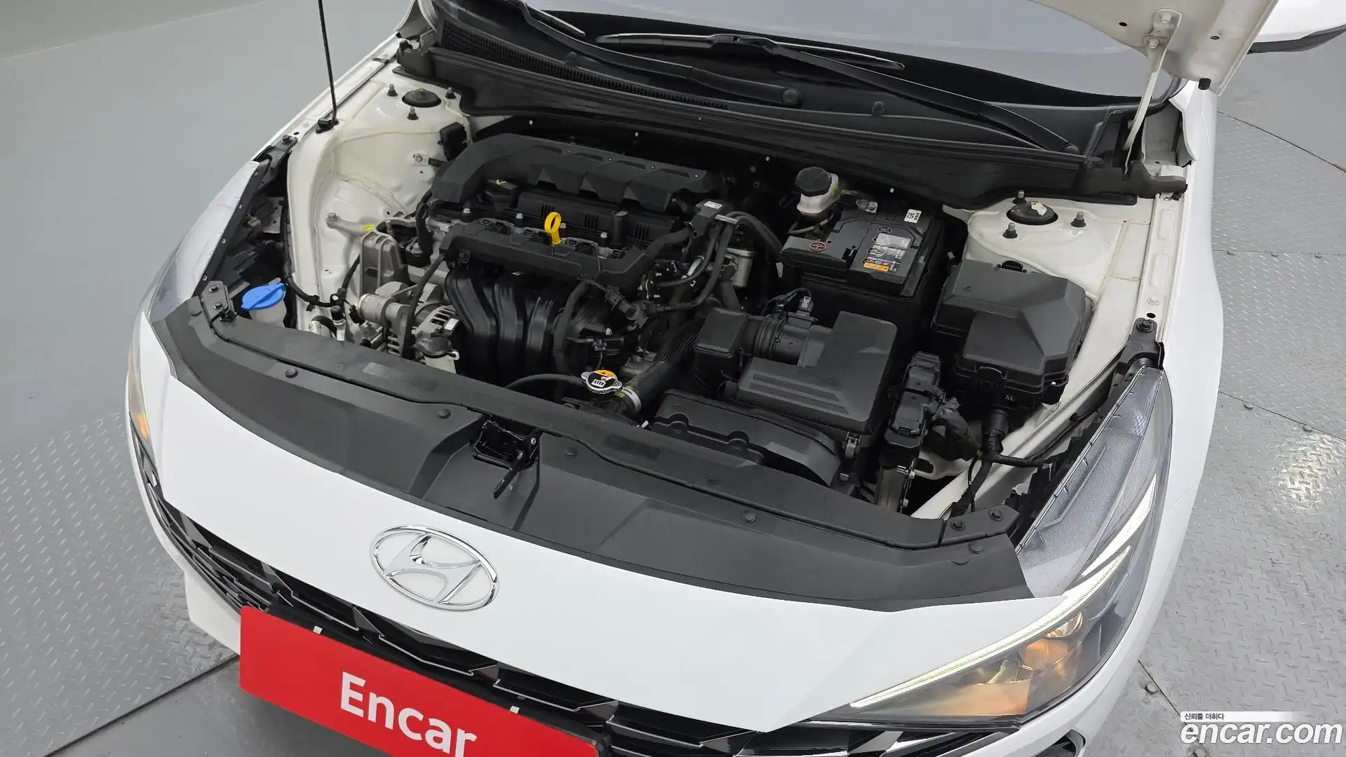AVANTE Hyundai 2021.6-OUTER-006