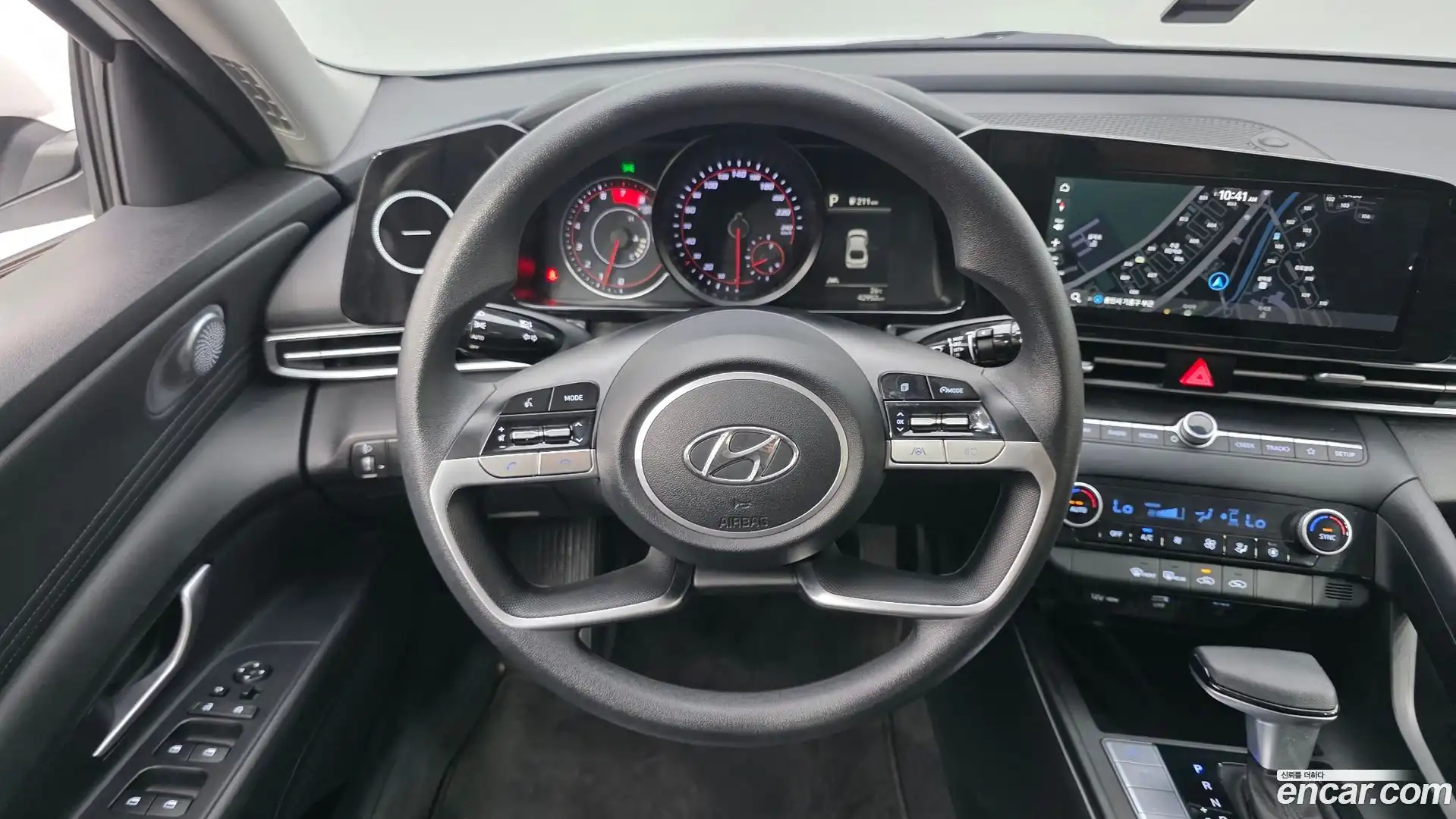 AVANTE Hyundai 2021.6-OPTION-017
