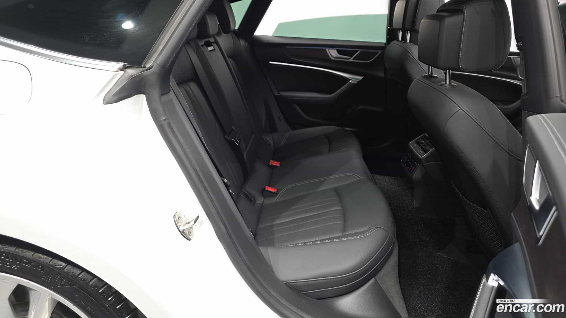 A7 Audi 2022.1-OPTION-015