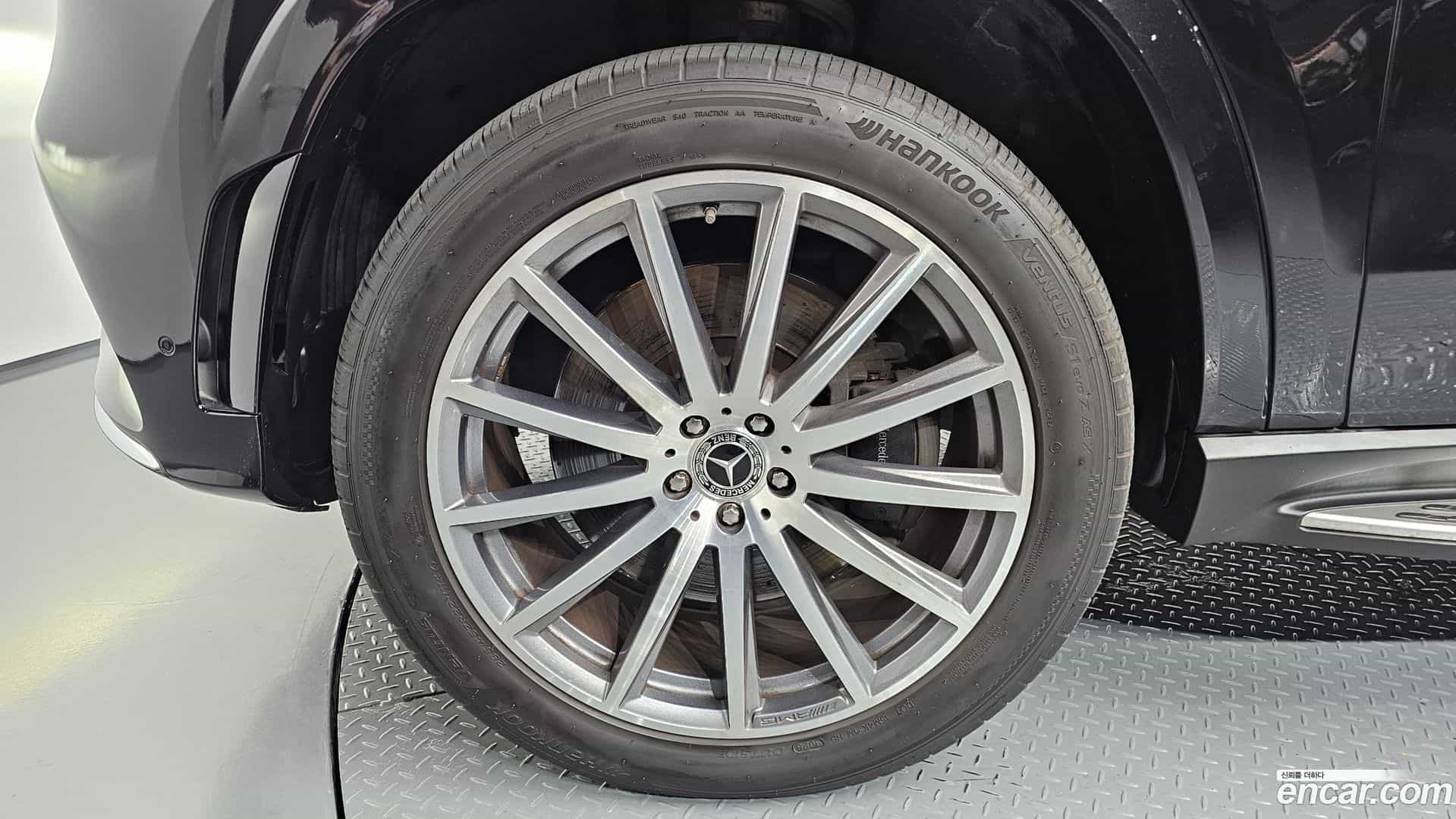 GLS-Class Mercedes-Benz 2022.9-OUTER-005