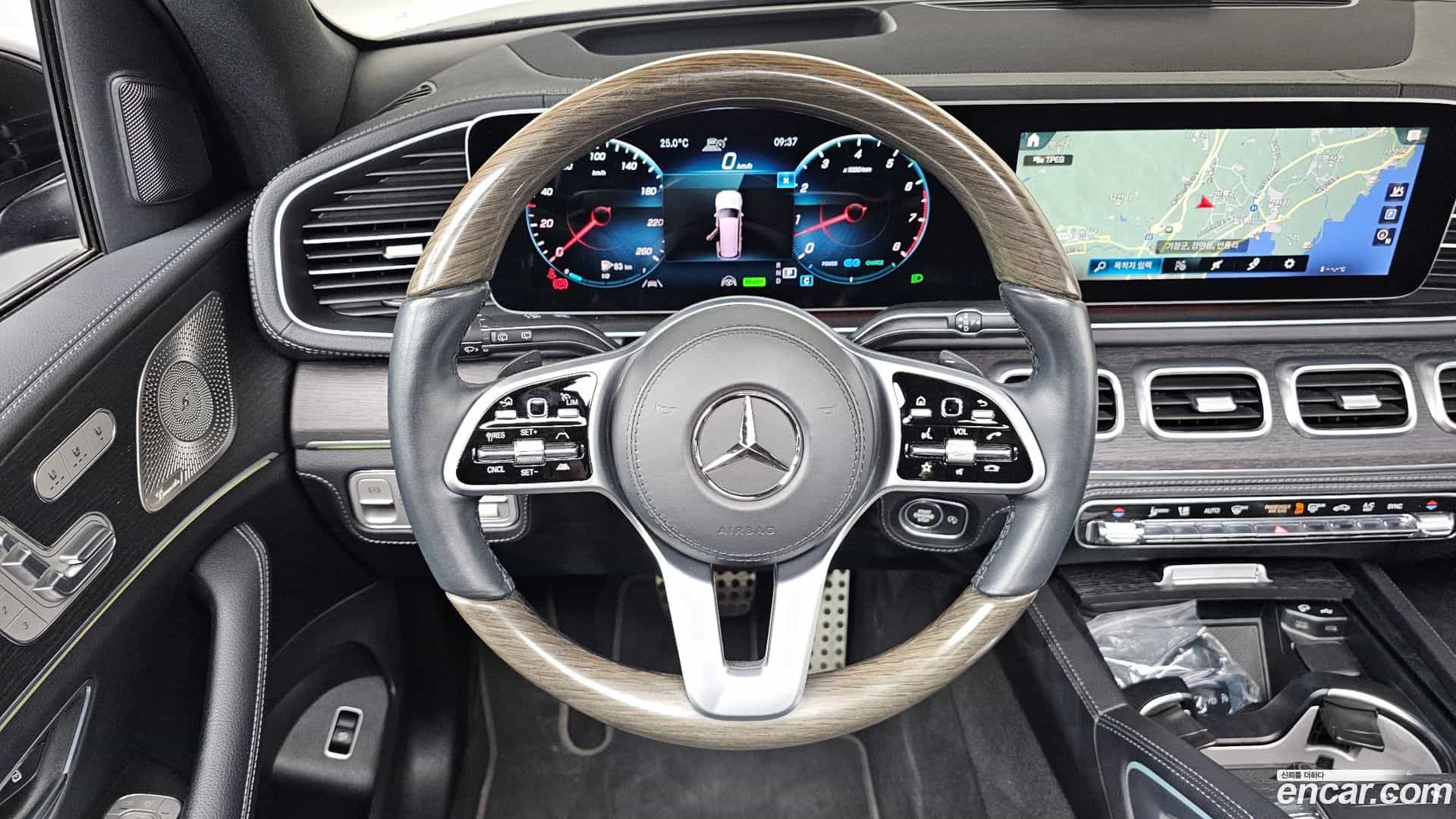 GLS-Class Mercedes-Benz 2022.9-OPTION-018