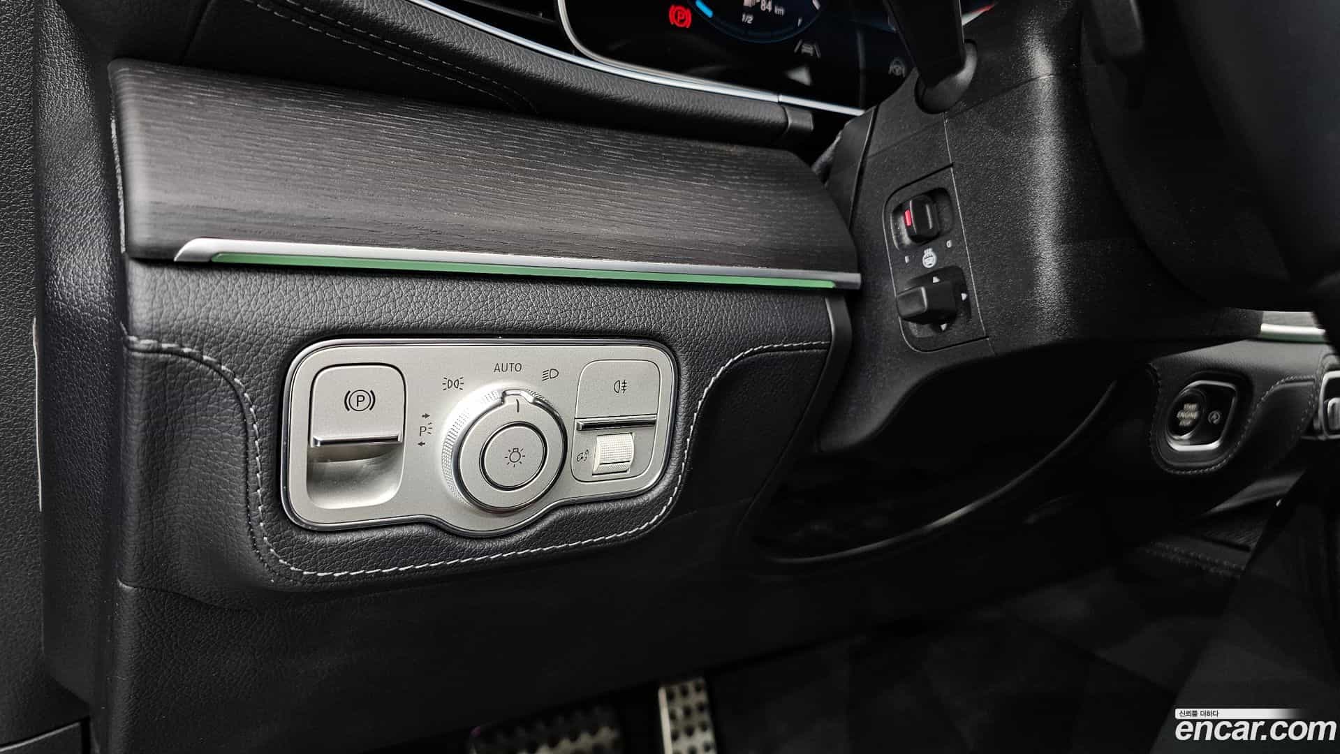 GLS-Class Mercedes-Benz 2022.9-OPTION-021