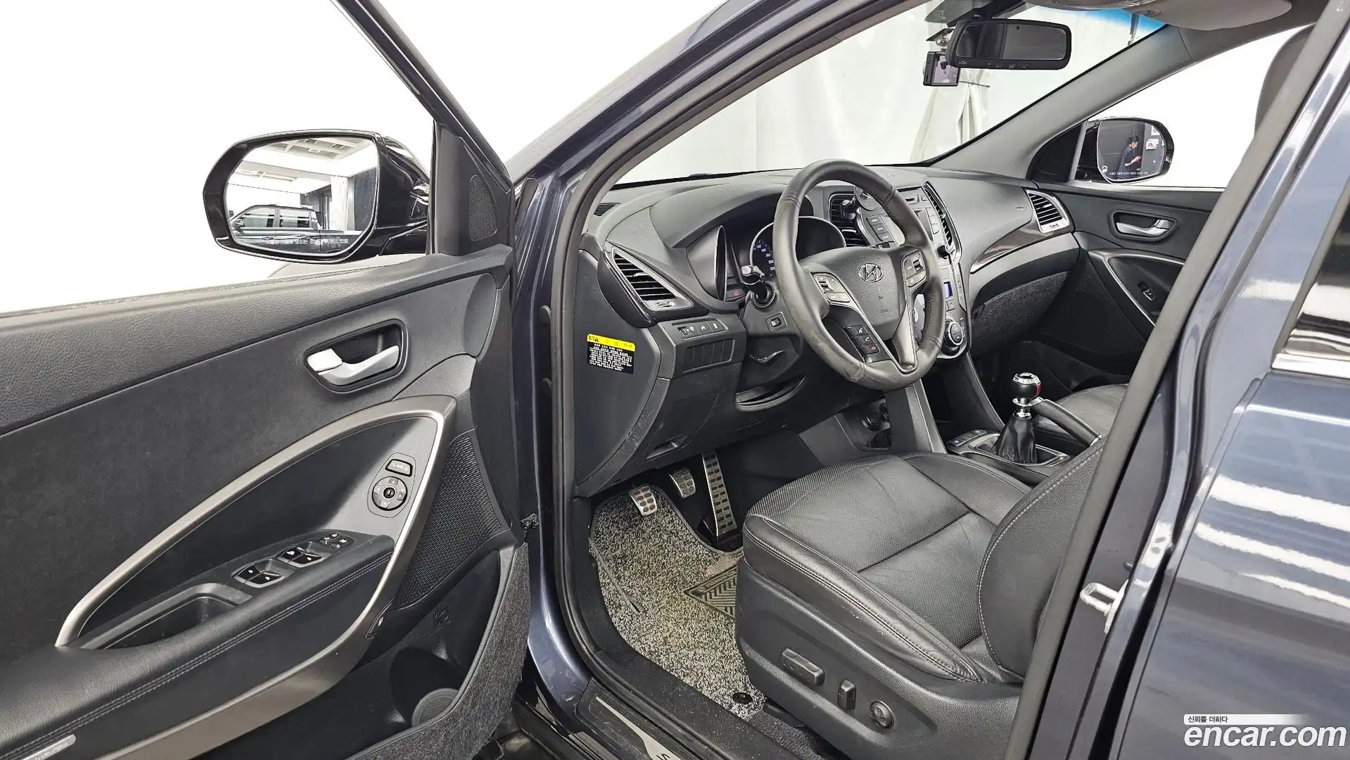 Santafe Hyundai 2014.10-INNER-010