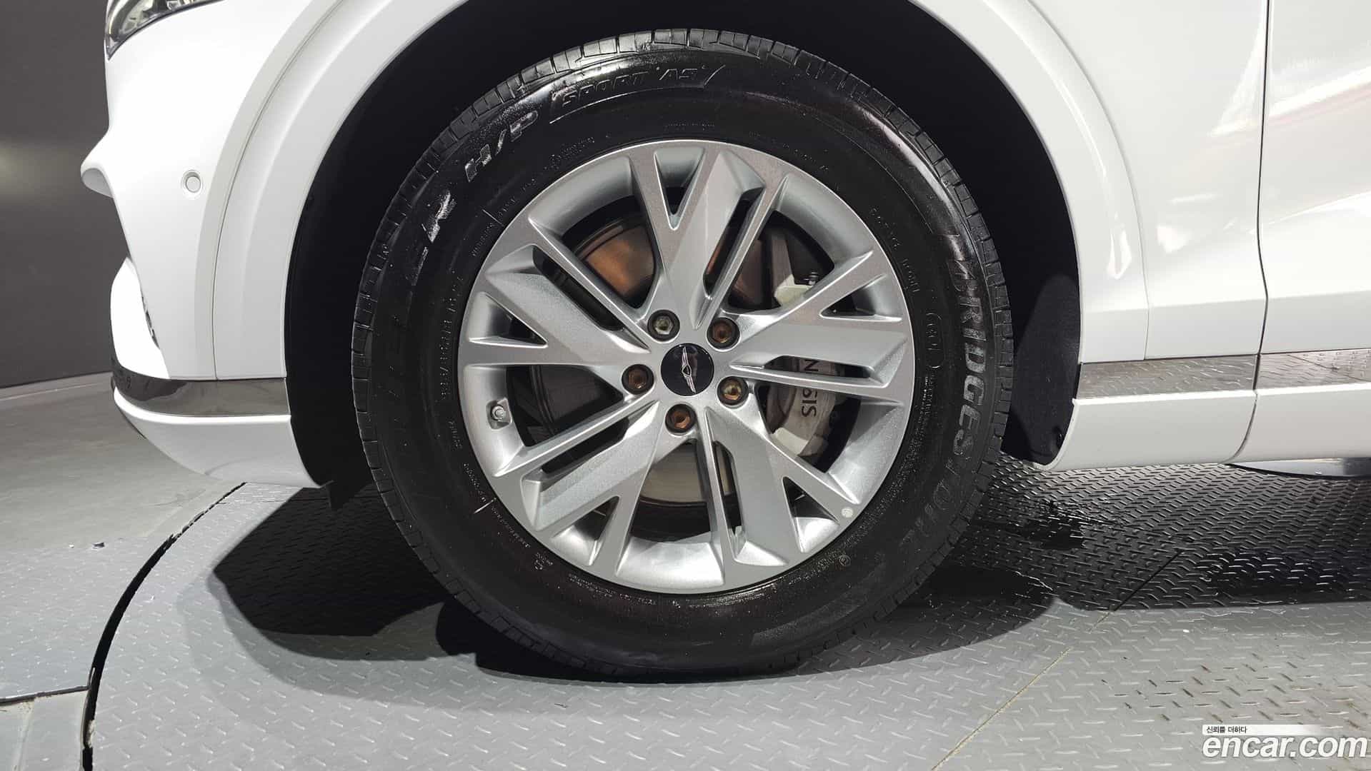GV70 Genesis 2024.10-OUTER-005