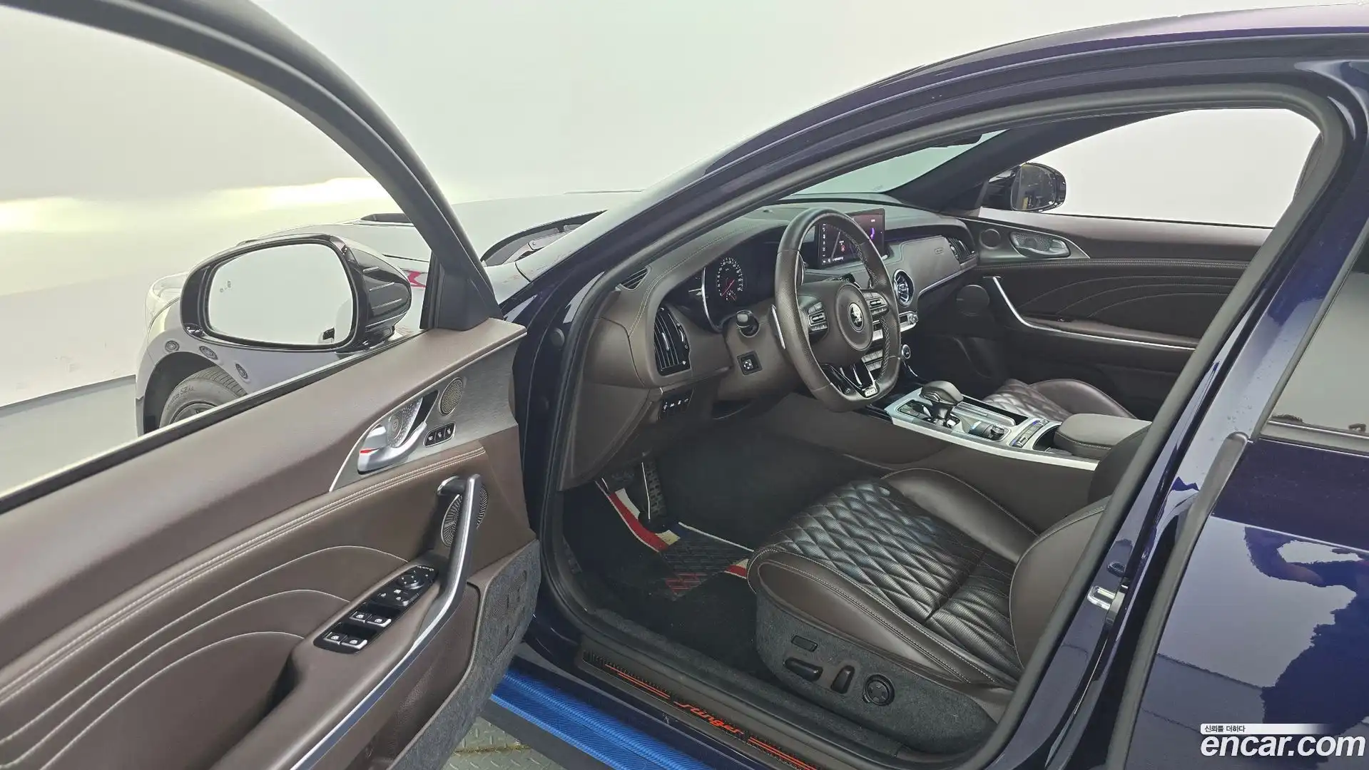 Stinger Kia 2021.2-INNER-010
