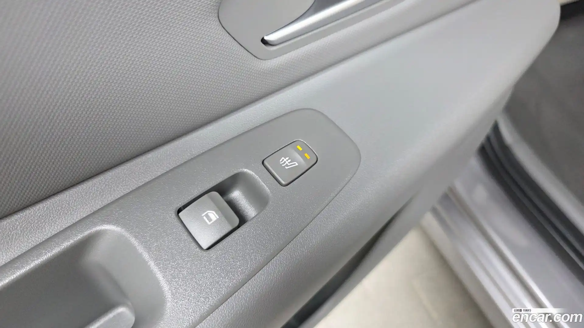 AVANTE Hyundai 2023.10-OPTION-023