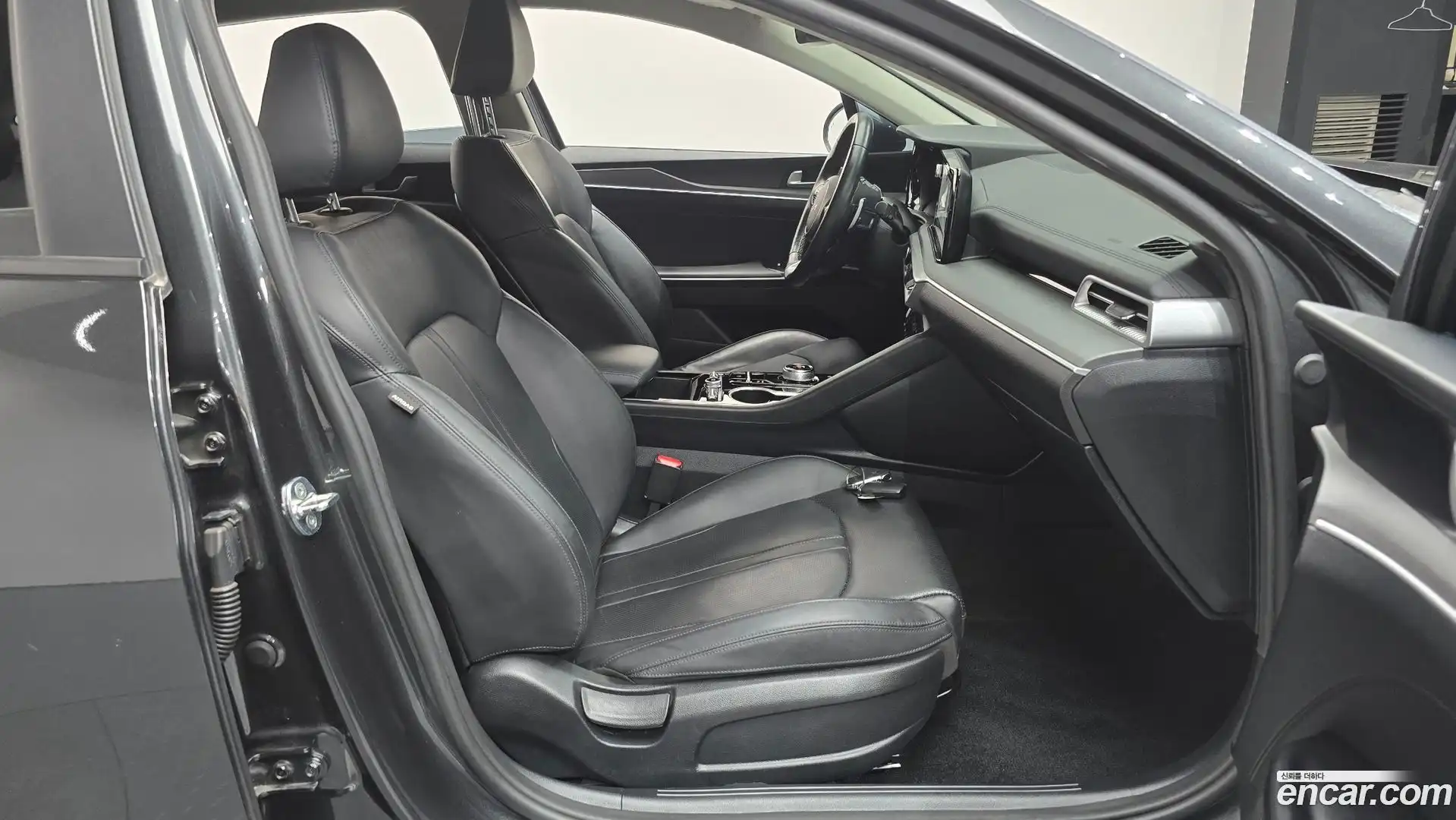 K5 Kia 2022.6-OPTION-015