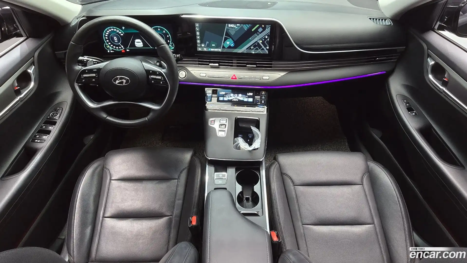 Grandeur Hyundai 2022.1-INNER-007