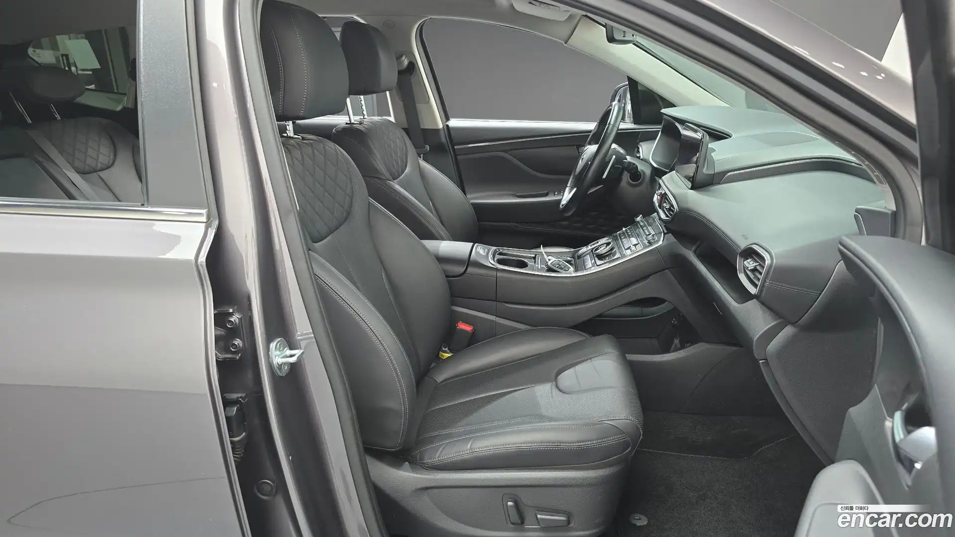 Santafe Hyundai 2022.8-OPTION-015