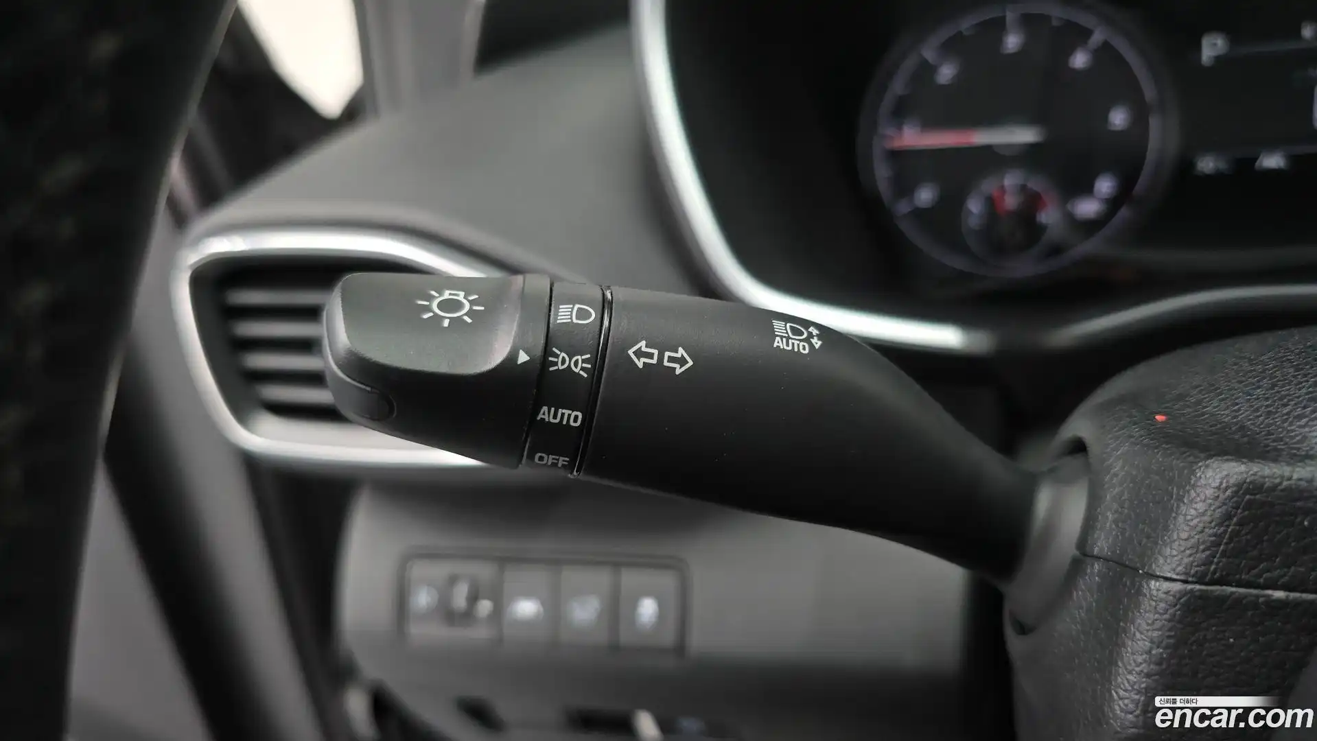 Santafe Hyundai 2022.8-OPTION-022