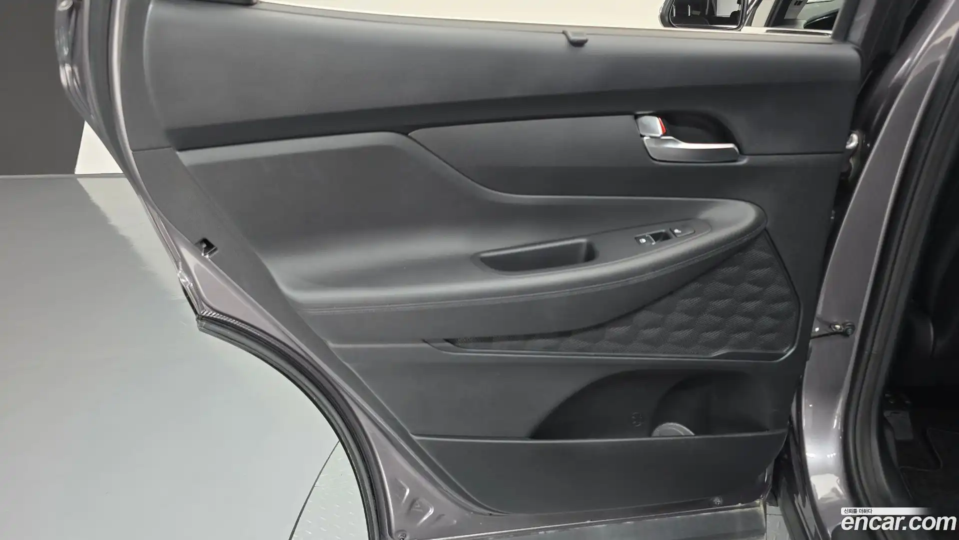 Santafe Hyundai 2022.8-INNER-035