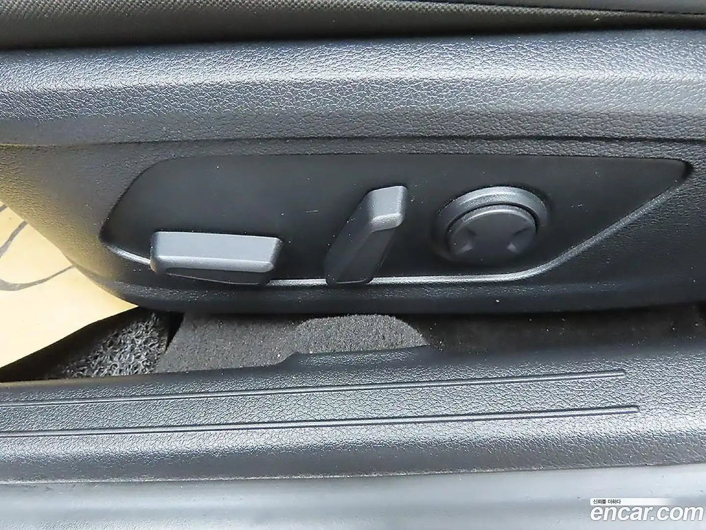 Sonata Hyundai 2019.4-OPTION-017