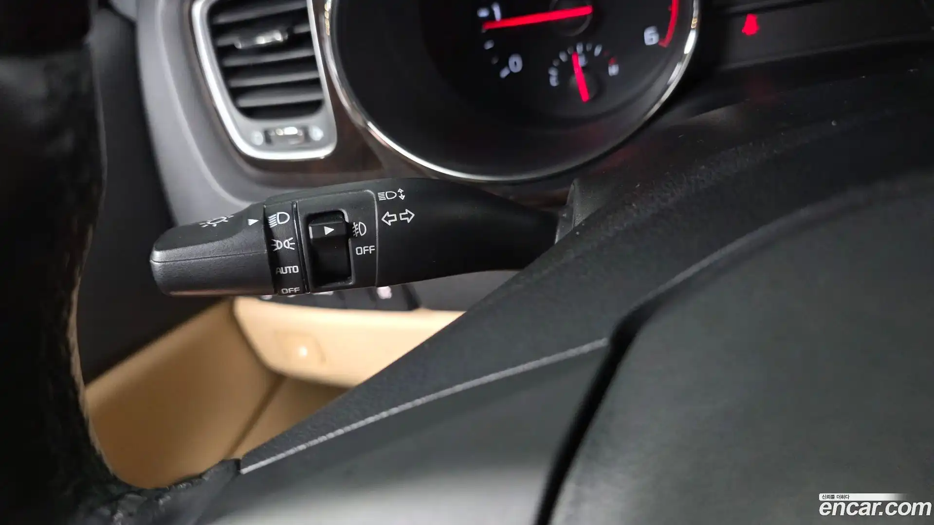 Canival Kia 2018.6-OPTION-042