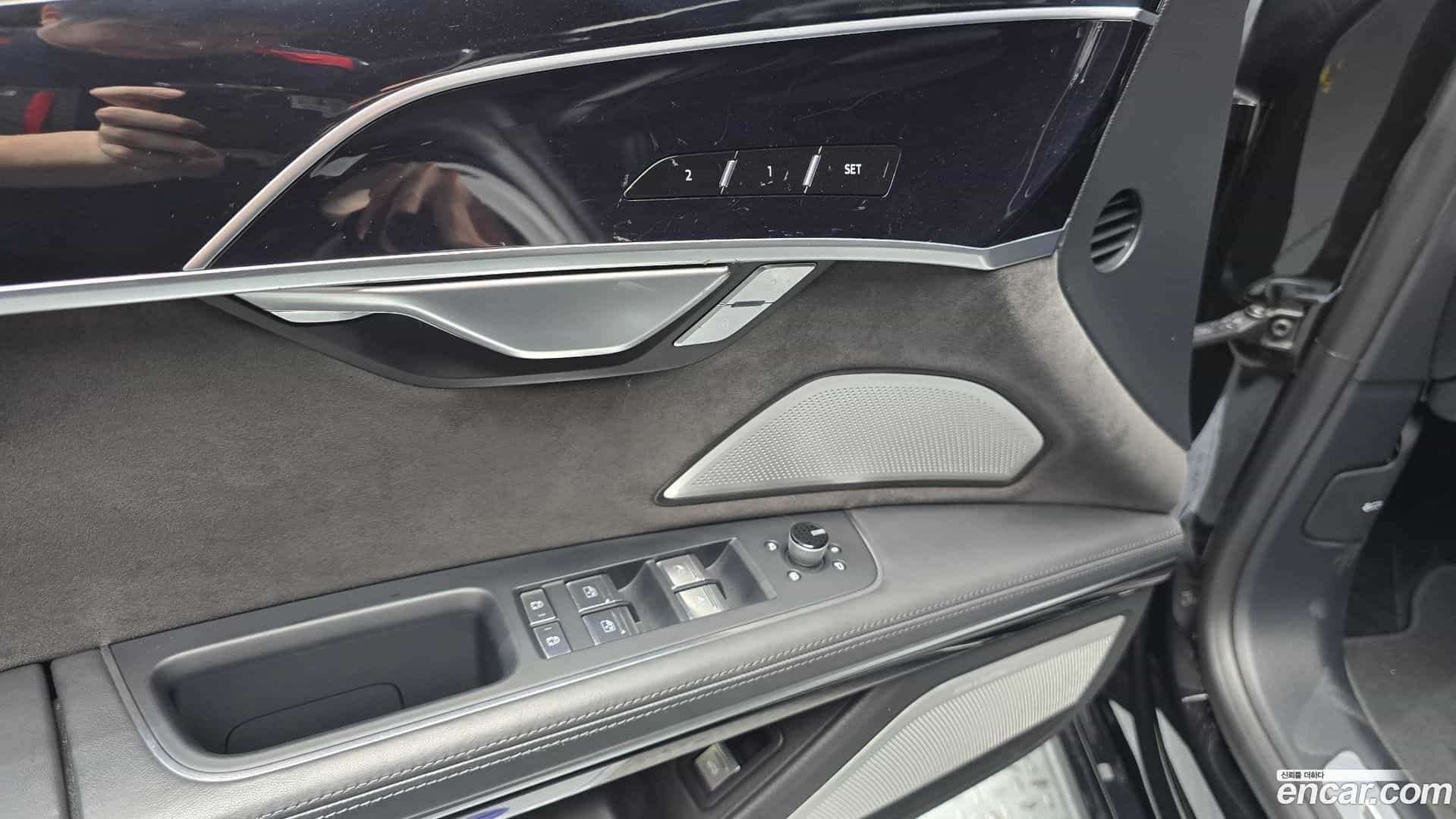 A8 Audi 2021.11-OPTION-017