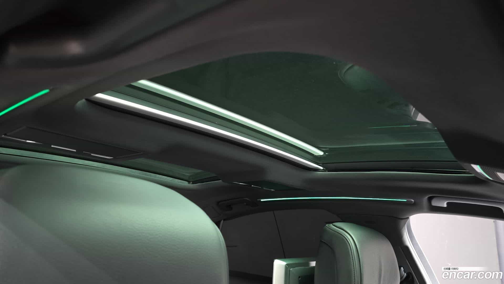 A8 Audi 2021.11-OPTION-040
