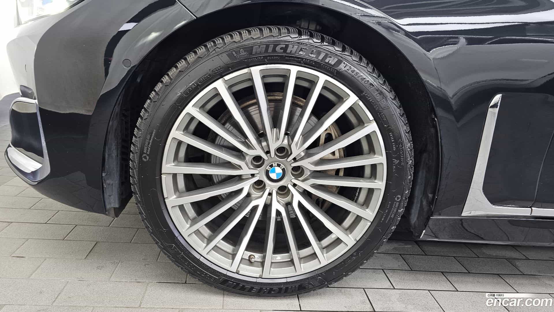 7-Series BMW 2022.4-OUTER-005