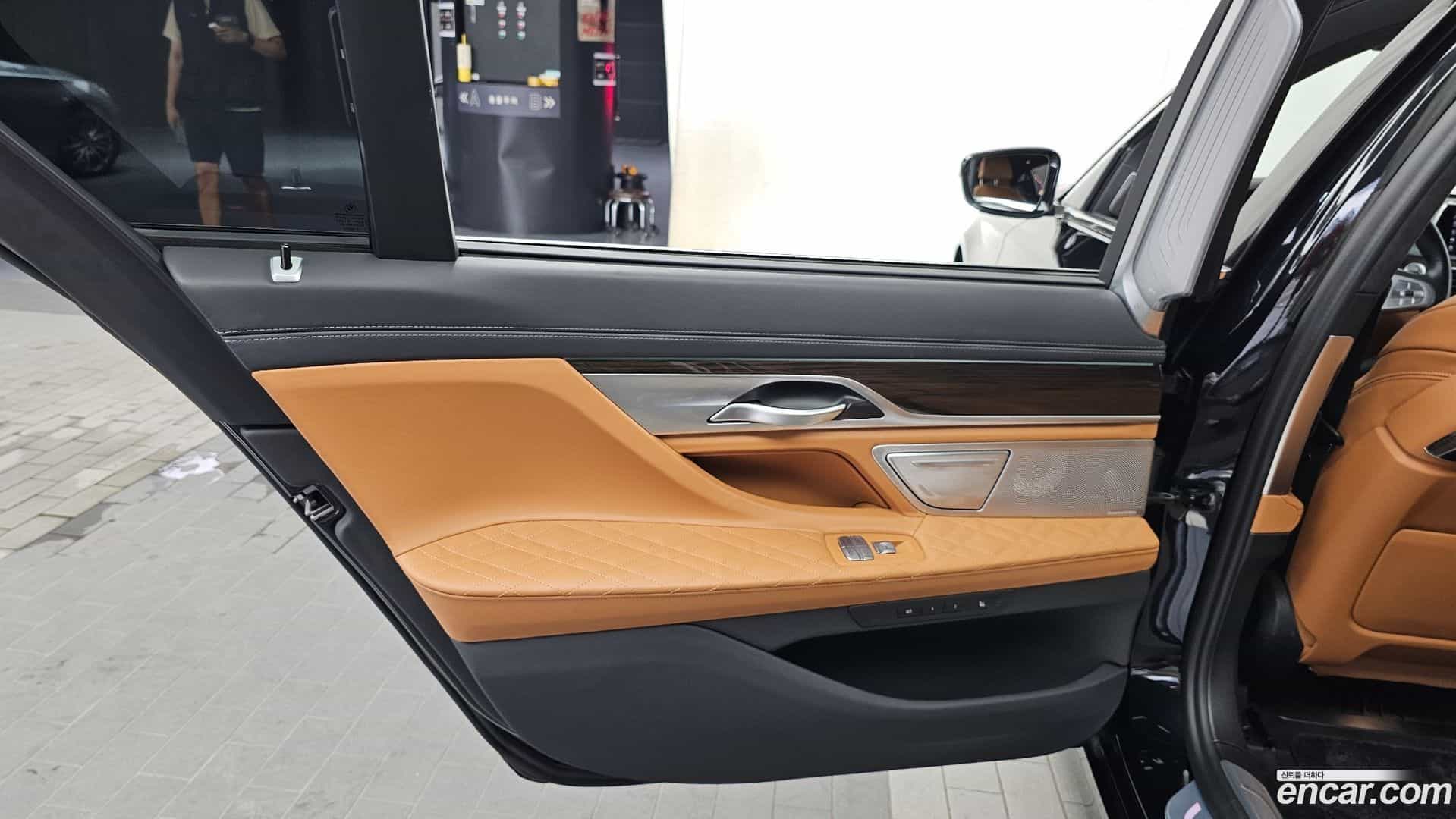 7-Series BMW 2022.4-INNER-035