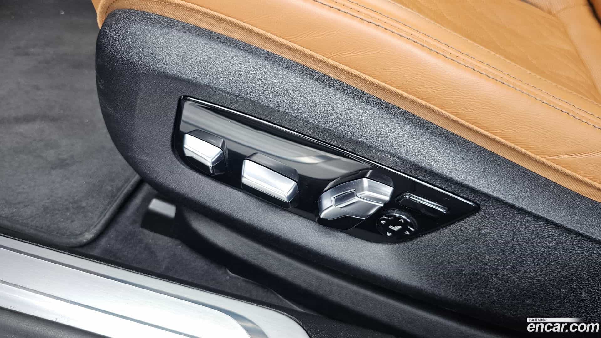 7-Series BMW 2022.4-OPTION-045