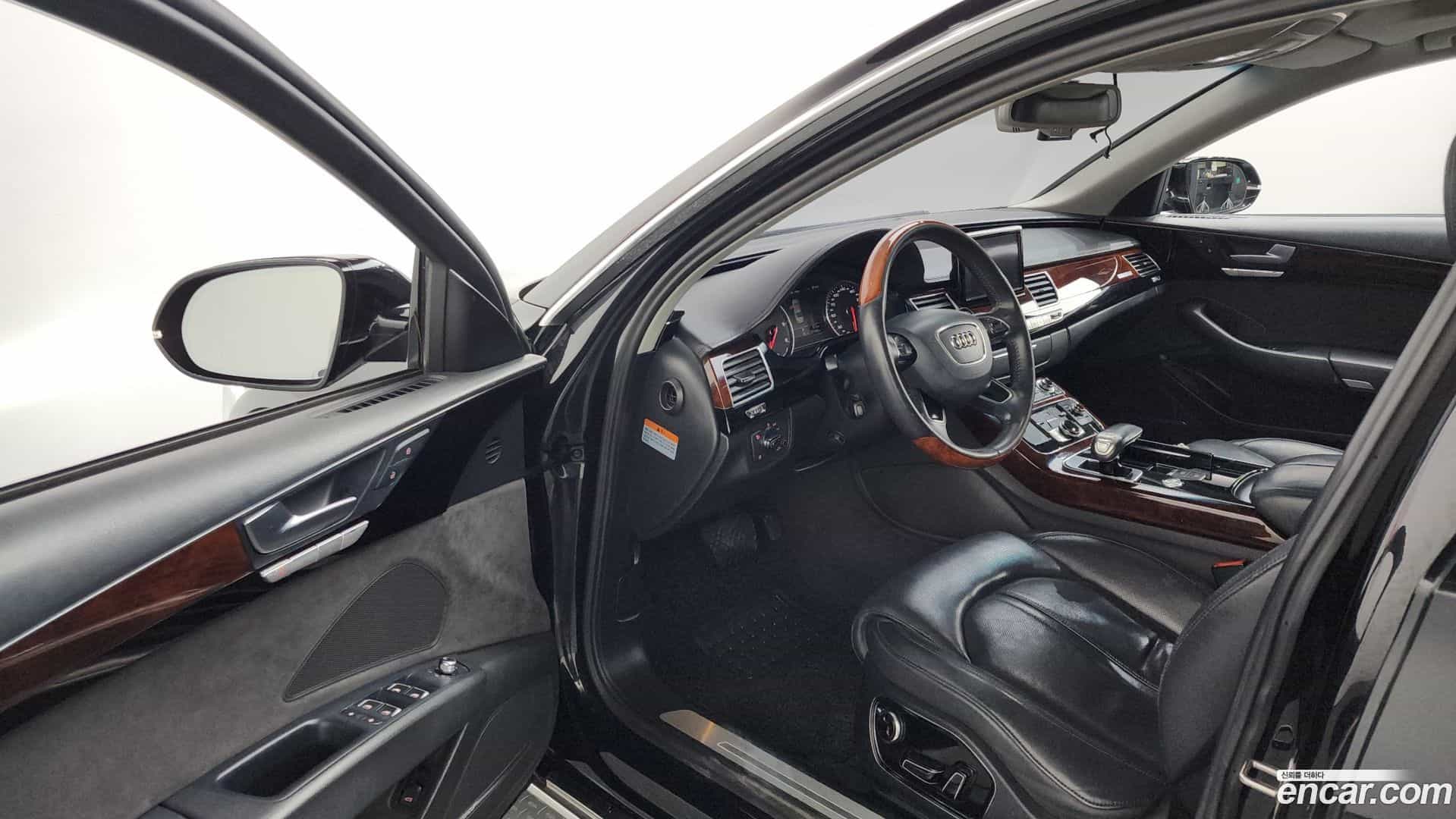 A8 Audi 2012.6-INNER-010