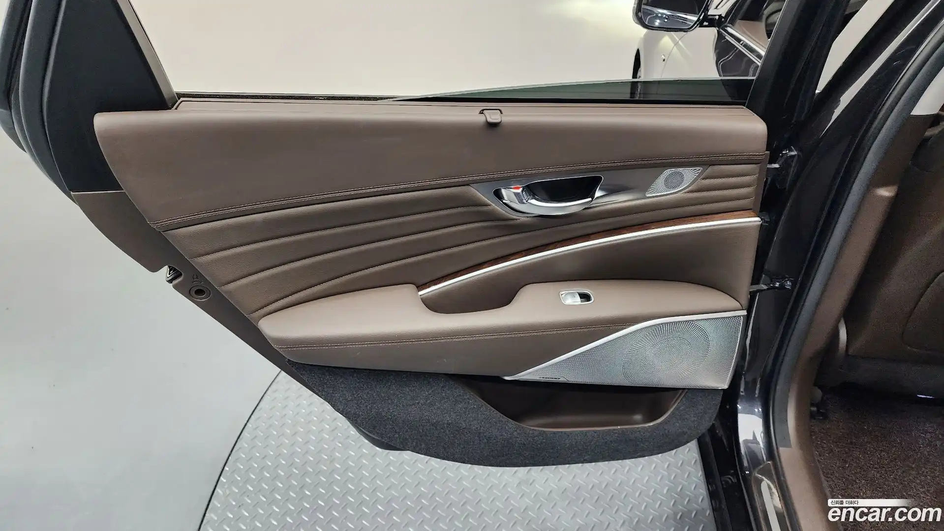 K9 Kia 2019.11-INNER-035