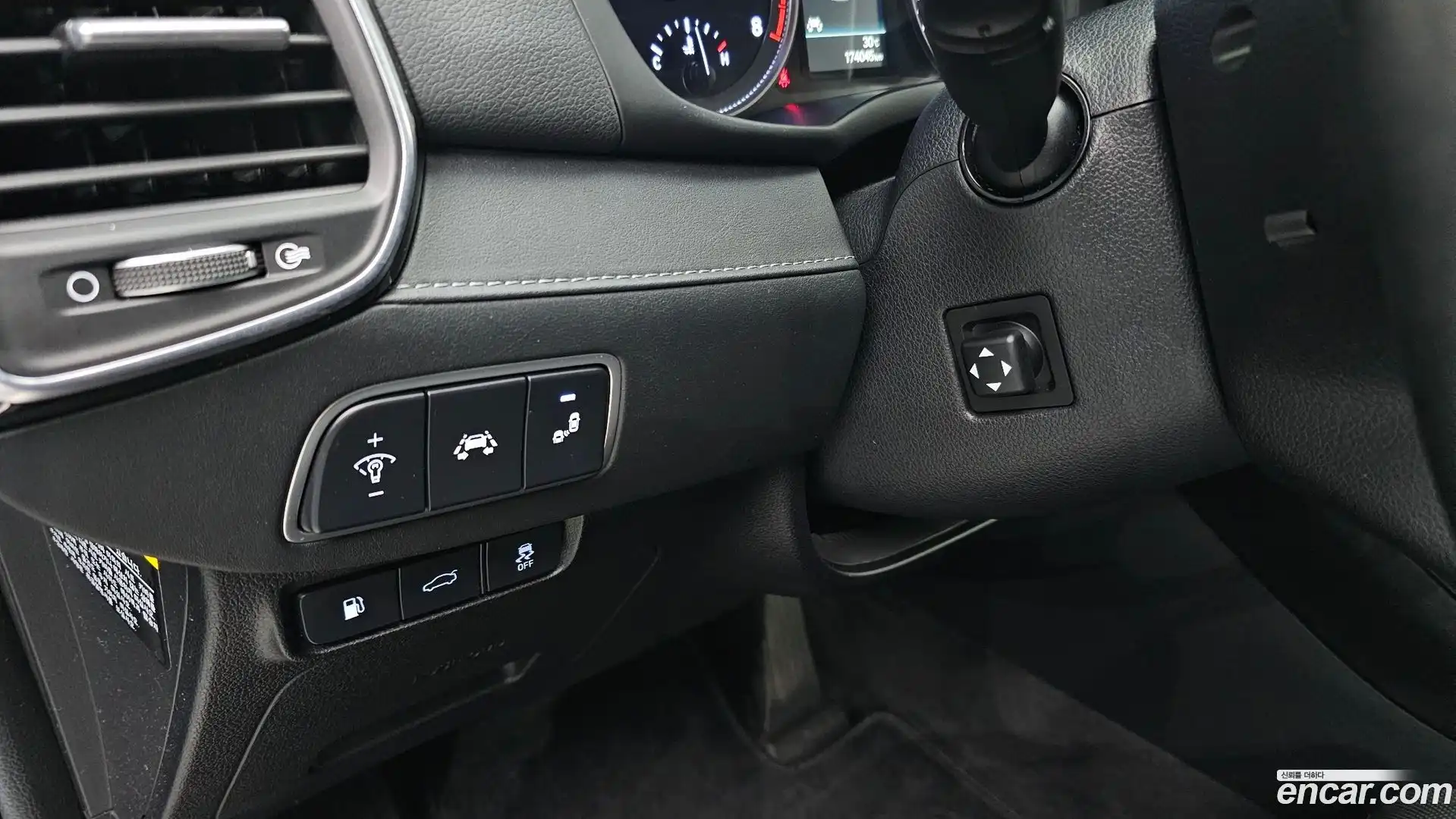 Grandeur Hyundai 2017.5-OPTION-018