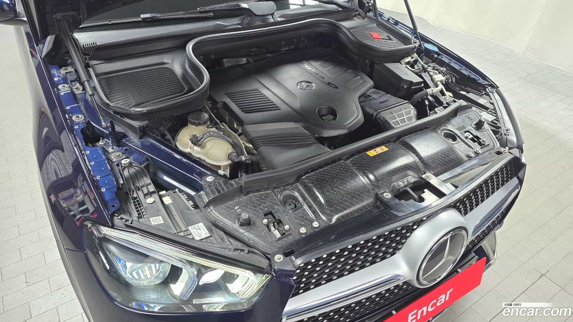 GLE-Class Mercedes-Benz 2021.3-OUTER-006