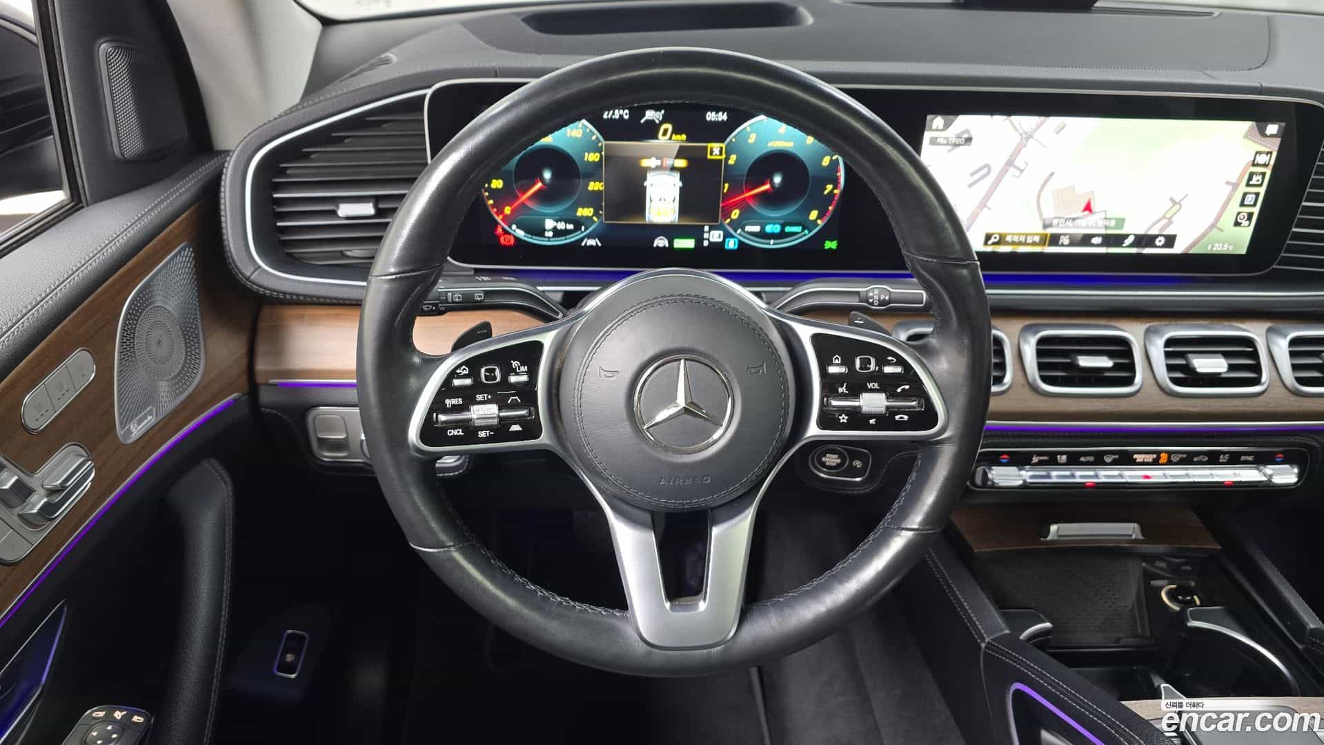 GLE-Class Mercedes-Benz 2021.3-OPTION-016