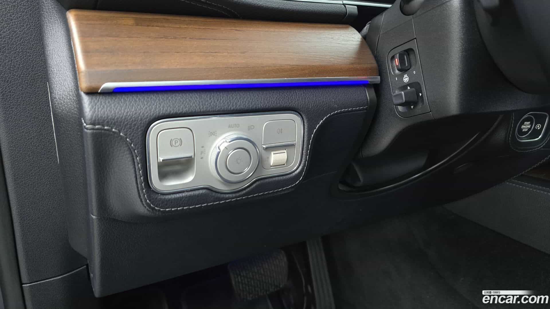 GLE-Class Mercedes-Benz 2021.3-OPTION-024