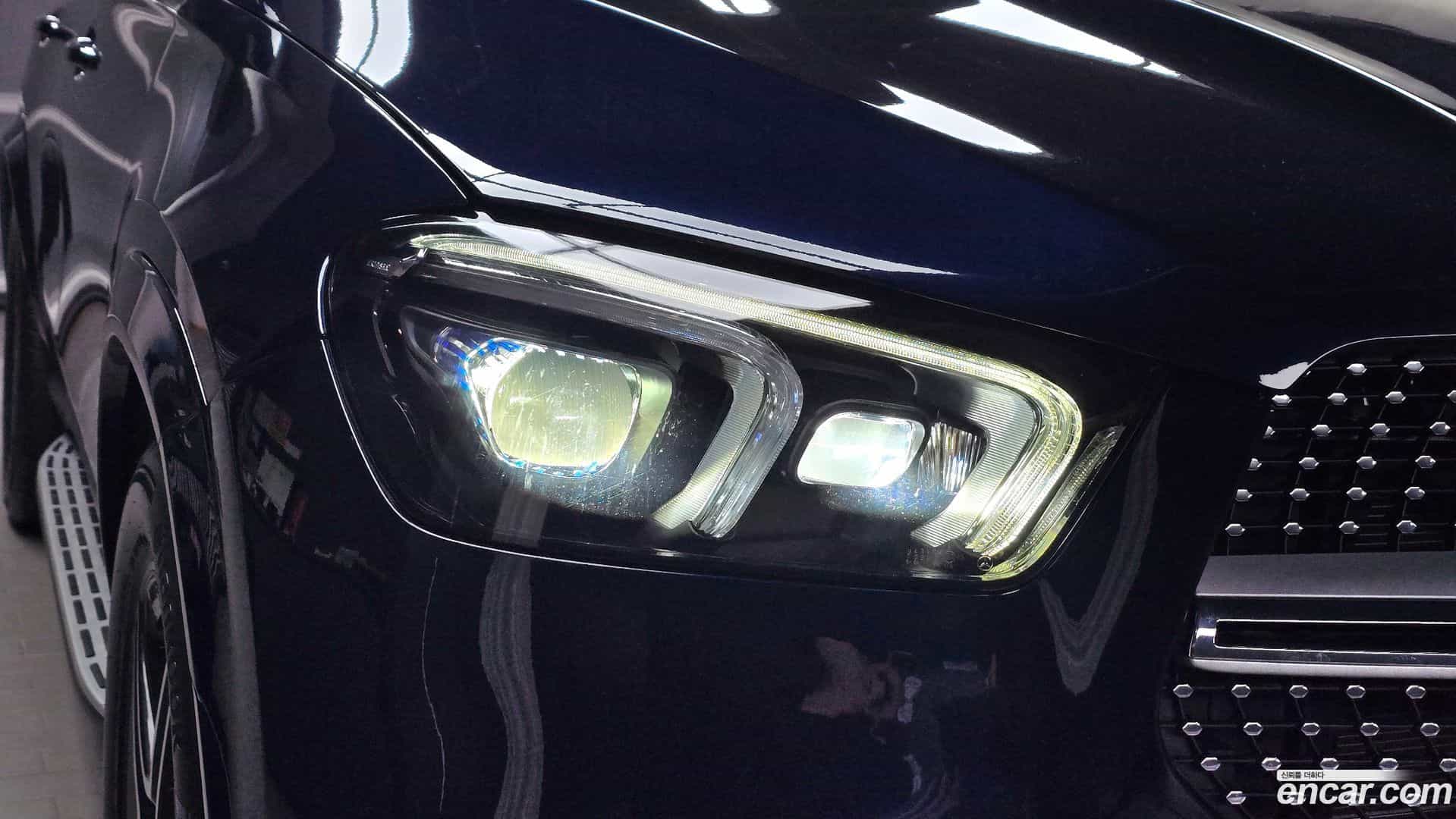 GLE-Class Mercedes-Benz 2021.3-OUTER-032