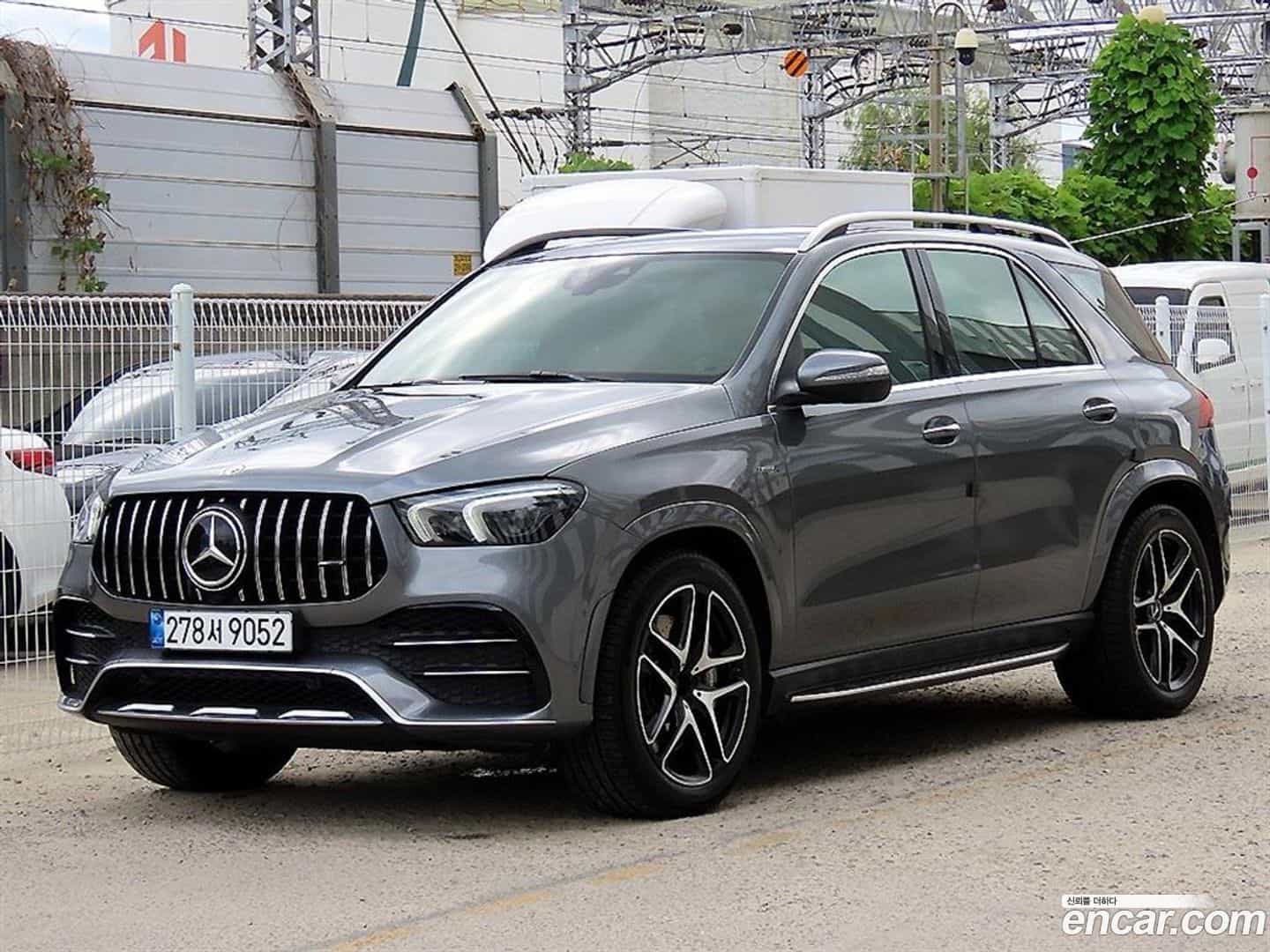GLE-Class Mercedes-Benz 2023.7-OUTER-002